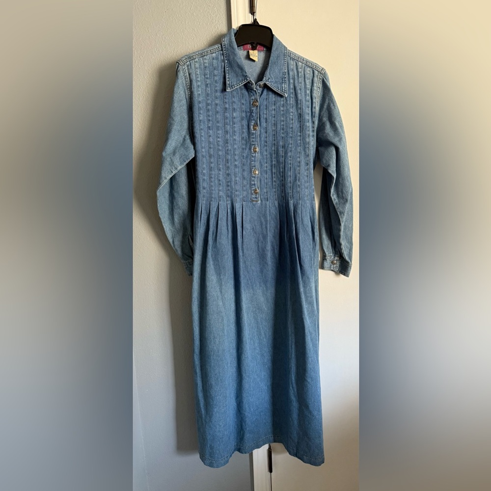 Denim & Co Vintage cottage-core country cowgirl denim dress